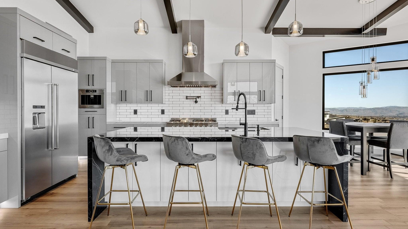 Custom StyleLite gloss cabinetry modern kitchen design